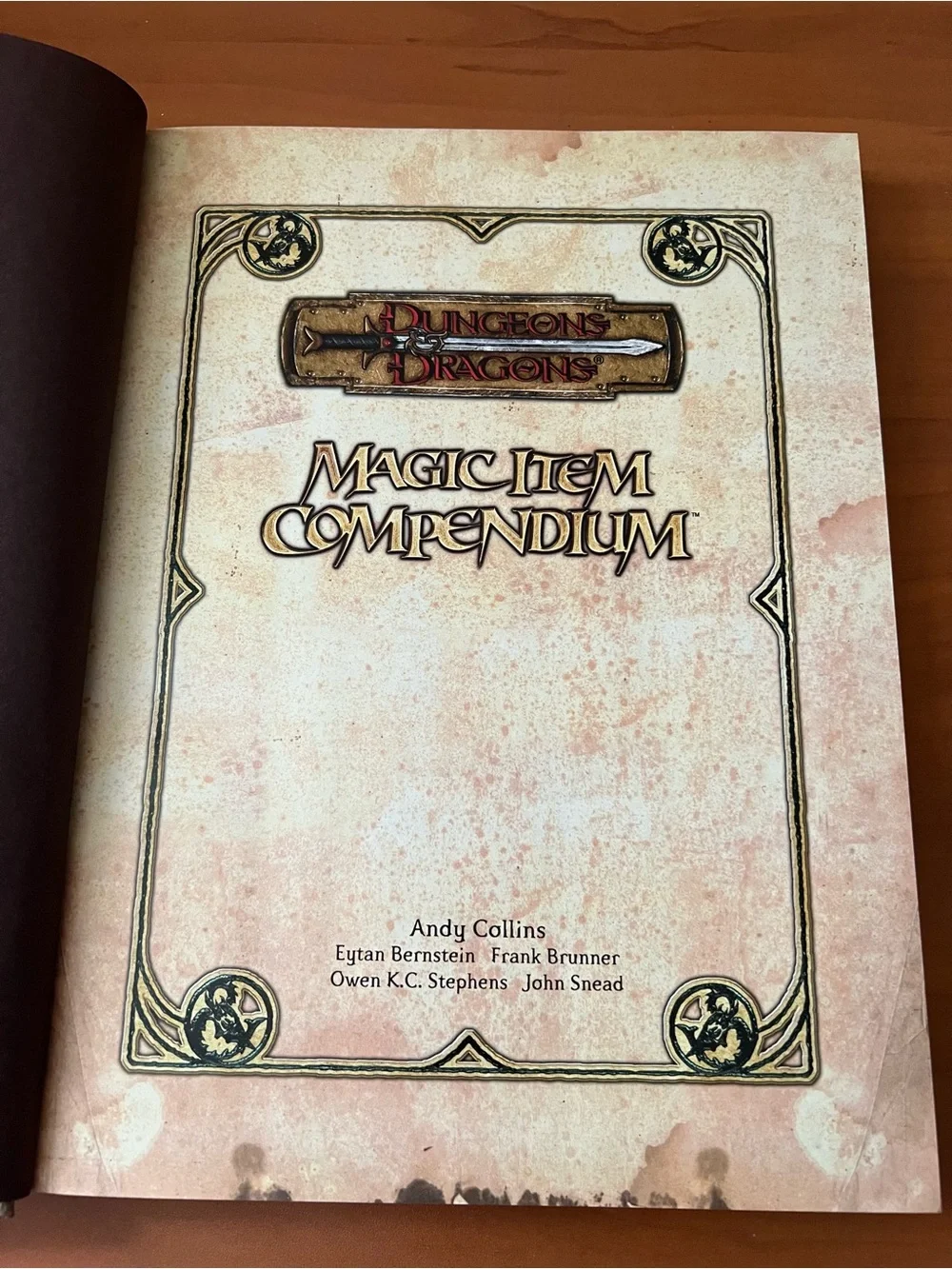 Dungeons & Dragons v.3.5 Magic Item Compendium Premium Edition Hardcover Book